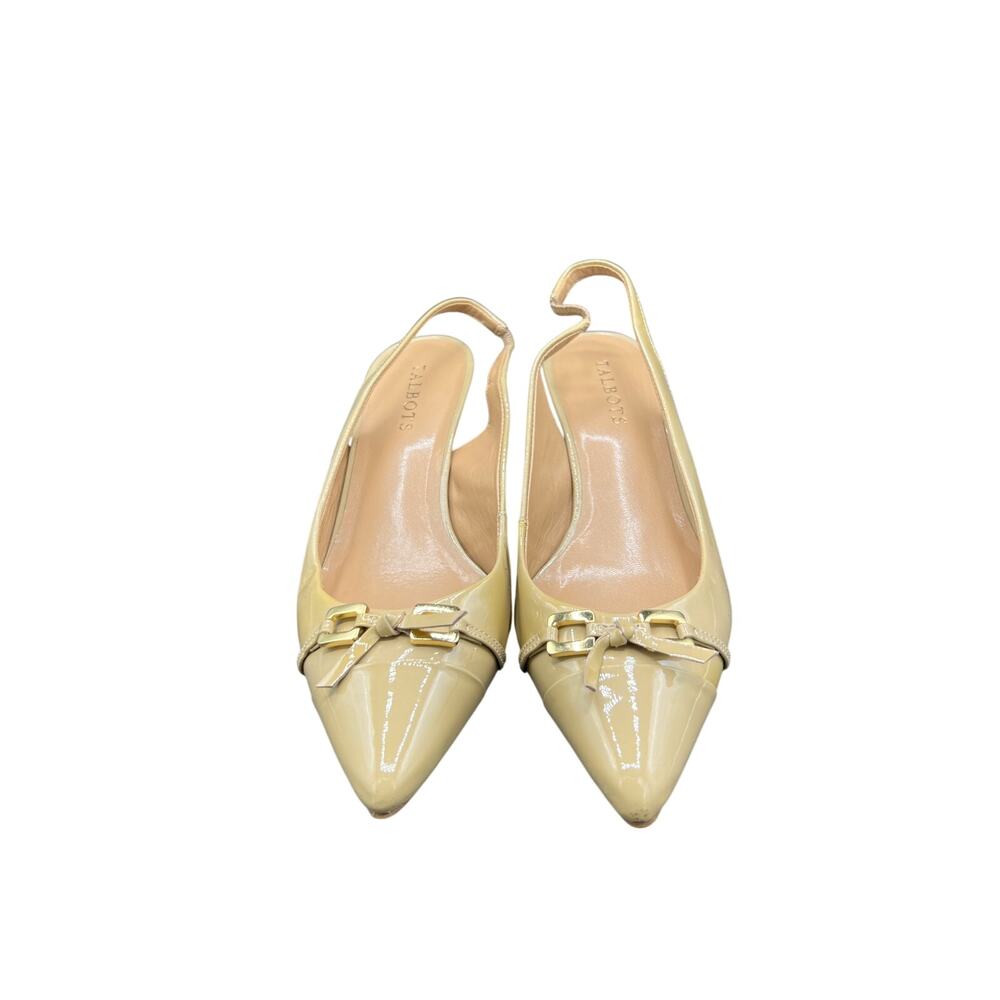 👠 Talbots 8.5B Nude Patent Slingback Heels Pointed Toe Bow Buckle Y2K Chic - Picture 2 of 6